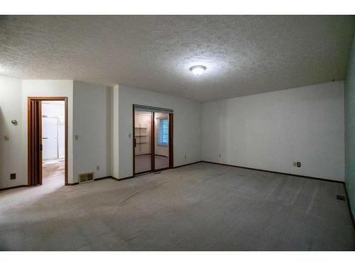 49284 Range Road 222, Rural Camrose County, AB - Indoor Photo Showing Other Room