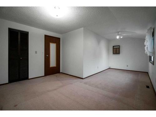 49284 Range Road 222, Rural Camrose County, AB - Indoor Photo Showing Other Room