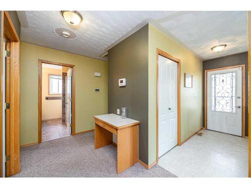 103 Nolan Street, Red Deer, AB - Indoor Photo Showing Other Room