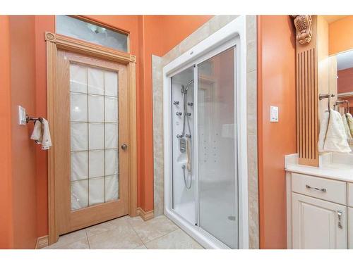 36075 Range Road 281, Rural Red Deer County, AB - Indoor Photo Showing Bathroom