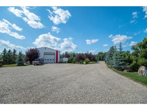 36075 Range Road 281, Rural Red Deer County, AB - Indoor Photo Showing Other Room