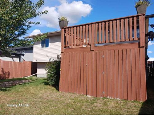 366 Duston Street, Red Deer, AB - Outdoor With Exterior