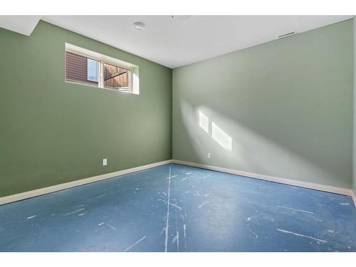 5602 24 Avenue Close, Camrose, AB - Indoor Photo Showing Other Room