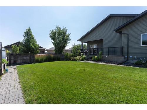 5602 24 Avenue Close, Camrose, AB - Outdoor