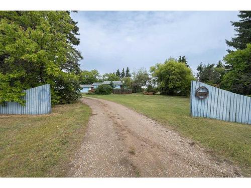 25566 Highway 42, Rural Red Deer County, AB - Outdoor