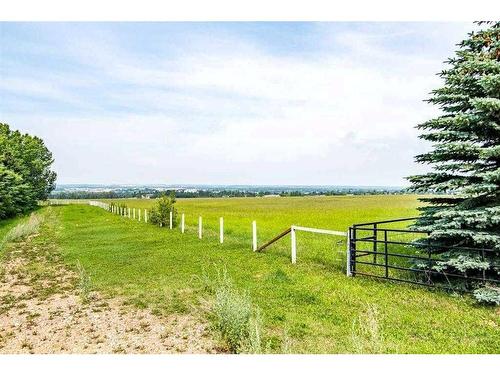 3500 35 Street, Ponoka, AB 