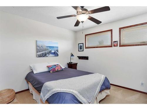 42 Gilbert Crescent, Red Deer, AB - Indoor Photo Showing Bedroom