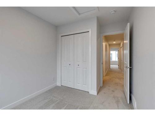 8494 19 Avenue Se, Calgary, AB - Indoor