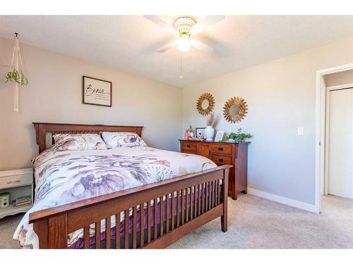 4205 63 Street, Stettler, AB - Indoor Photo Showing Bedroom