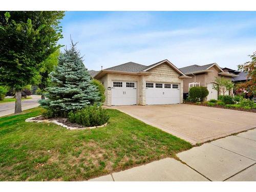 35 Weddell Crescent, Red Deer, AB - Outdoor With Facade