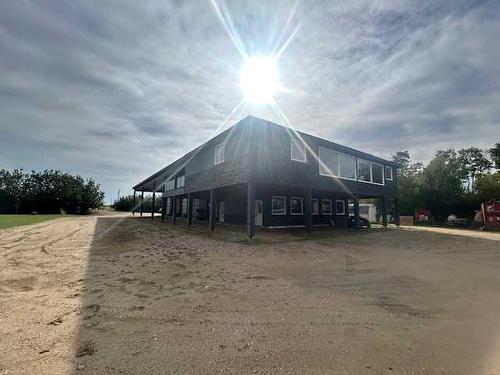 4334 49 Street, Hardisty, AB - Outdoor