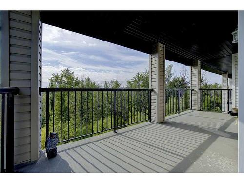 404-5601 Kerry Wood Drive, Red Deer, AB - Outdoor With Exterior