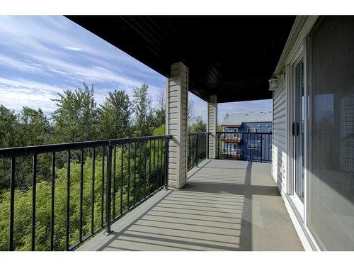 404-5601 Kerry Wood Drive, Red Deer, AB - Outdoor With Exterior