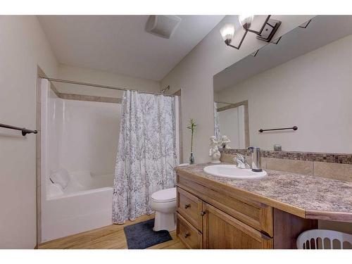 83 Vanier Drive, Red Deer, AB - Indoor Photo Showing Bathroom