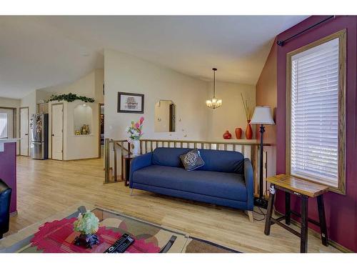 83 Vanier Drive, Red Deer, AB - Indoor Photo Showing Living Room