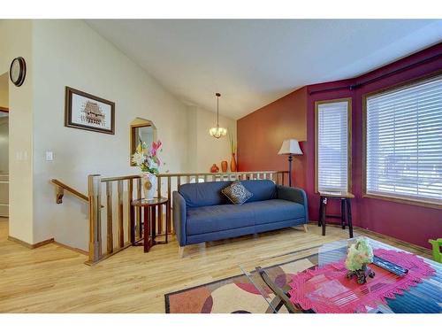 83 Vanier Drive, Red Deer, AB - Indoor Photo Showing Living Room