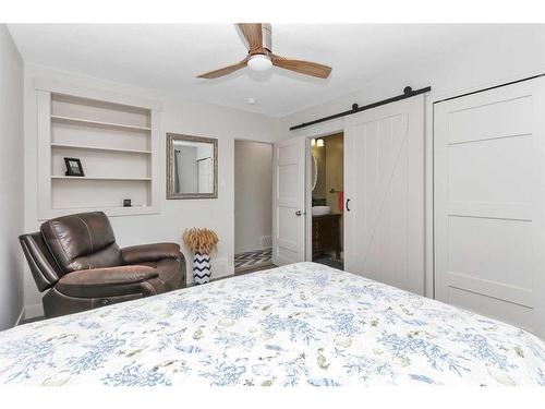 3546 46 Street, Red Deer, AB - Indoor Photo Showing Bedroom