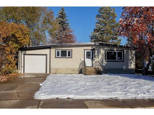 3931 38 Avenue, Red Deer, AB - Outdoor