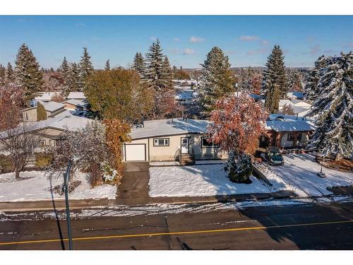 3931 38 Avenue, Red Deer, AB - Outdoor