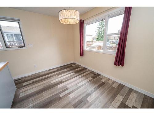 46 Grant Street, Red Deer, AB - Indoor Photo Showing Other Room