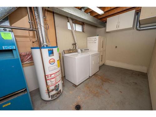 46 Grant Street, Red Deer, AB - Indoor Photo Showing Laundry Room