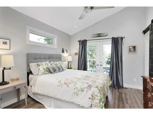 4607 45 Street, Red Deer, AB - Indoor Photo Showing Bedroom