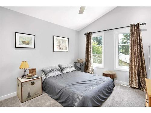 4607 45 Street, Red Deer, AB - Indoor Photo Showing Bedroom