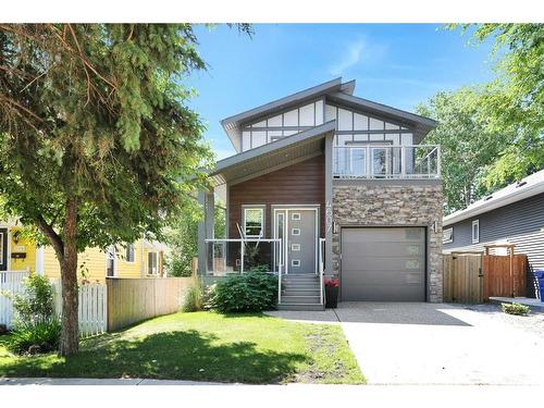 4607 45 Street, Red Deer, AB - Outdoor