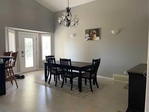 4607 4A Street South, Boyle, AB - Indoor Photo Showing Dining Room