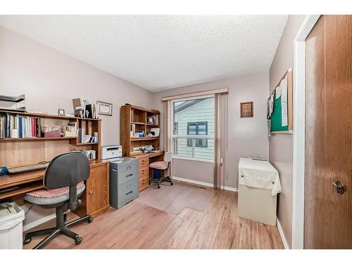 16 Cameron Crescent, Red Deer, AB - Indoor Photo Showing Office