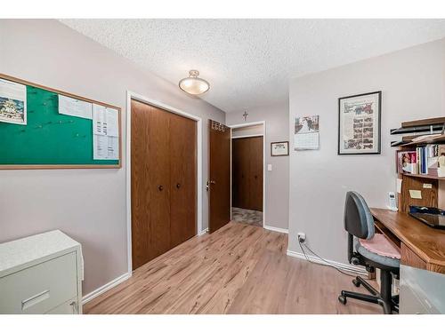 16 Cameron Crescent, Red Deer, AB - Indoor Photo Showing Office