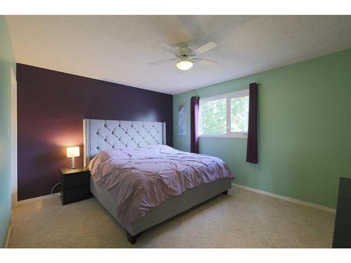 6406 35 Avenue, Camrose, AB - Indoor Photo Showing Bedroom