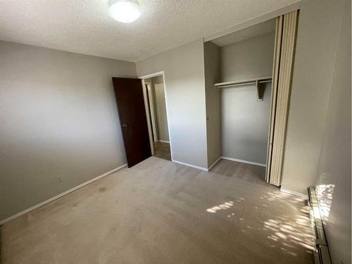 301-4814 46 Street, Red Deer, AB - Indoor Photo Showing Other Room