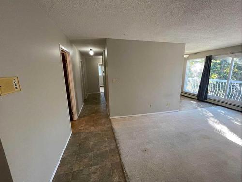 301-4814 46 Street, Red Deer, AB - Indoor Photo Showing Other Room