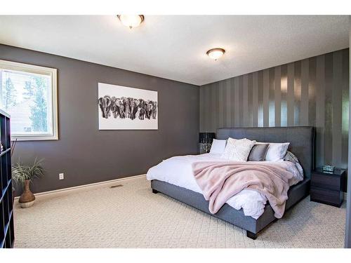 6240 Cronquist Drive, Red Deer, AB - Indoor Photo Showing Bedroom