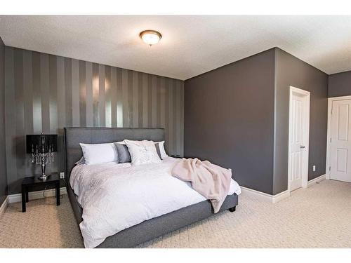 6240 Cronquist Drive, Red Deer, AB - Indoor Photo Showing Bedroom