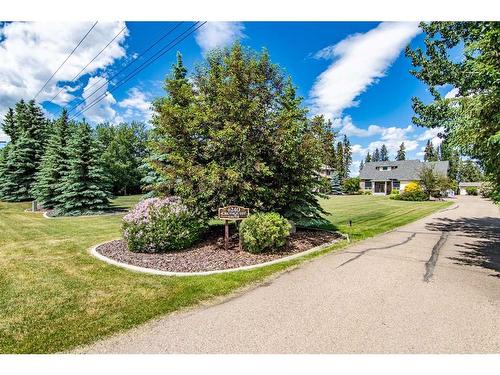 6240 Cronquist Drive, Red Deer, AB - Outdoor