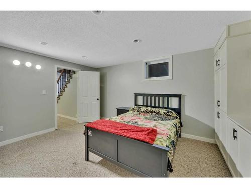 9 Cronquist Close, Red Deer, AB - Indoor Photo Showing Bedroom