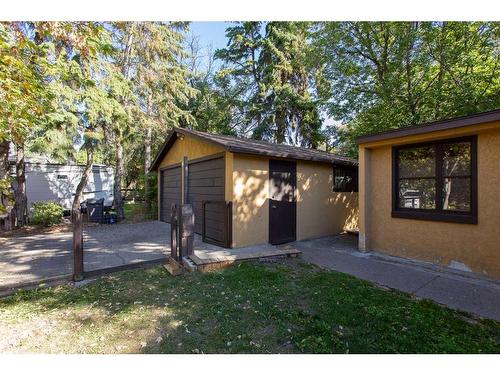 4754 55 Street, Red Deer, AB - Outdoor