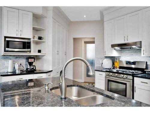 10 Henner'S Outlook, Lacombe, AB - Indoor Photo Showing Kitchen With Double Sink With Upgraded Kitchen