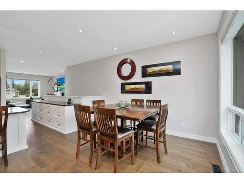 10 Henner'S Outlook, Lacombe, AB - Indoor Photo Showing Dining Room