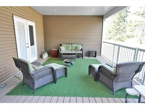 10 Henner'S Outlook, Lacombe, AB - Outdoor With Deck Patio Veranda With Exterior