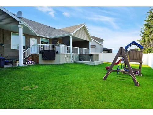 10 Henner'S Outlook, Lacombe, AB - Outdoor With Deck Patio Veranda