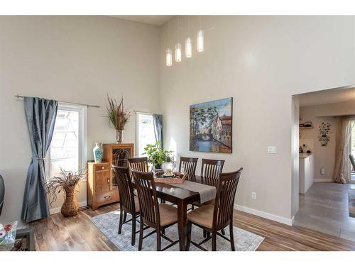 40 Alton Close, Red Deer, AB - Indoor Photo Showing Dining Room