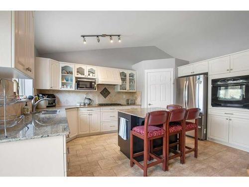 30 Abraham Close, Red Deer, AB - Indoor Photo Showing Kitchen With Double Sink