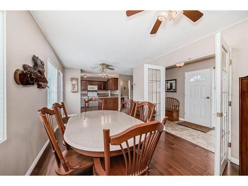 23 Stirling Close, Red Deer, AB - Indoor Photo Showing Dining Room