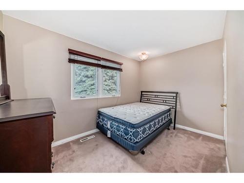 23 Stirling Close, Red Deer, AB - Indoor Photo Showing Bedroom