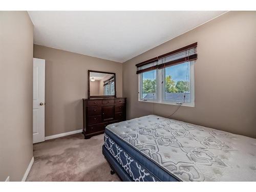 23 Stirling Close, Red Deer, AB - Indoor Photo Showing Bedroom