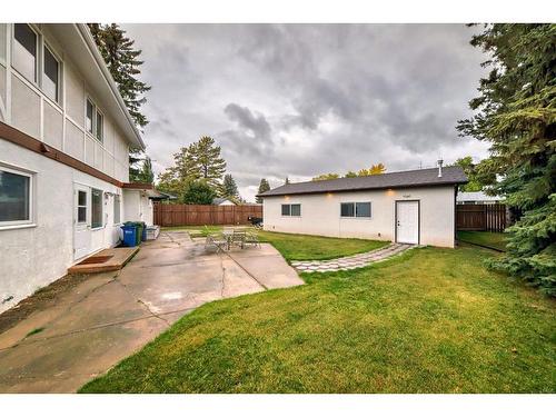 23 Stirling Close, Red Deer, AB - Outdoor With Exterior