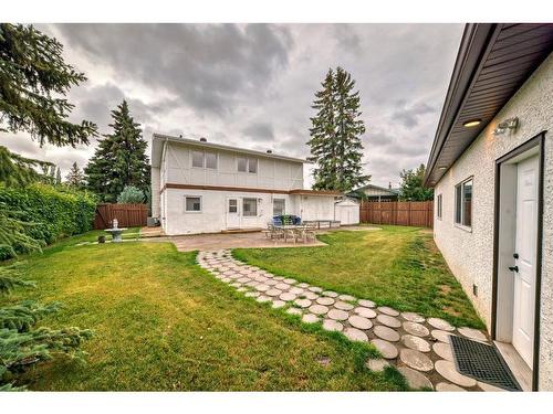 23 Stirling Close, Red Deer, AB - Outdoor With Backyard